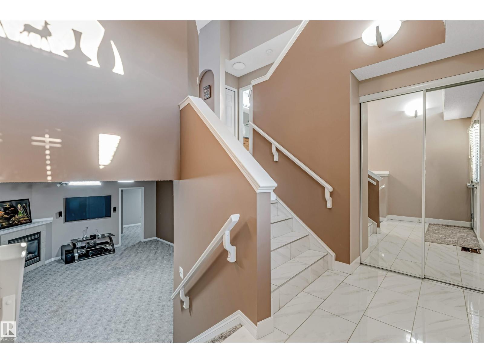 3331 26 ST NW, Edmonton