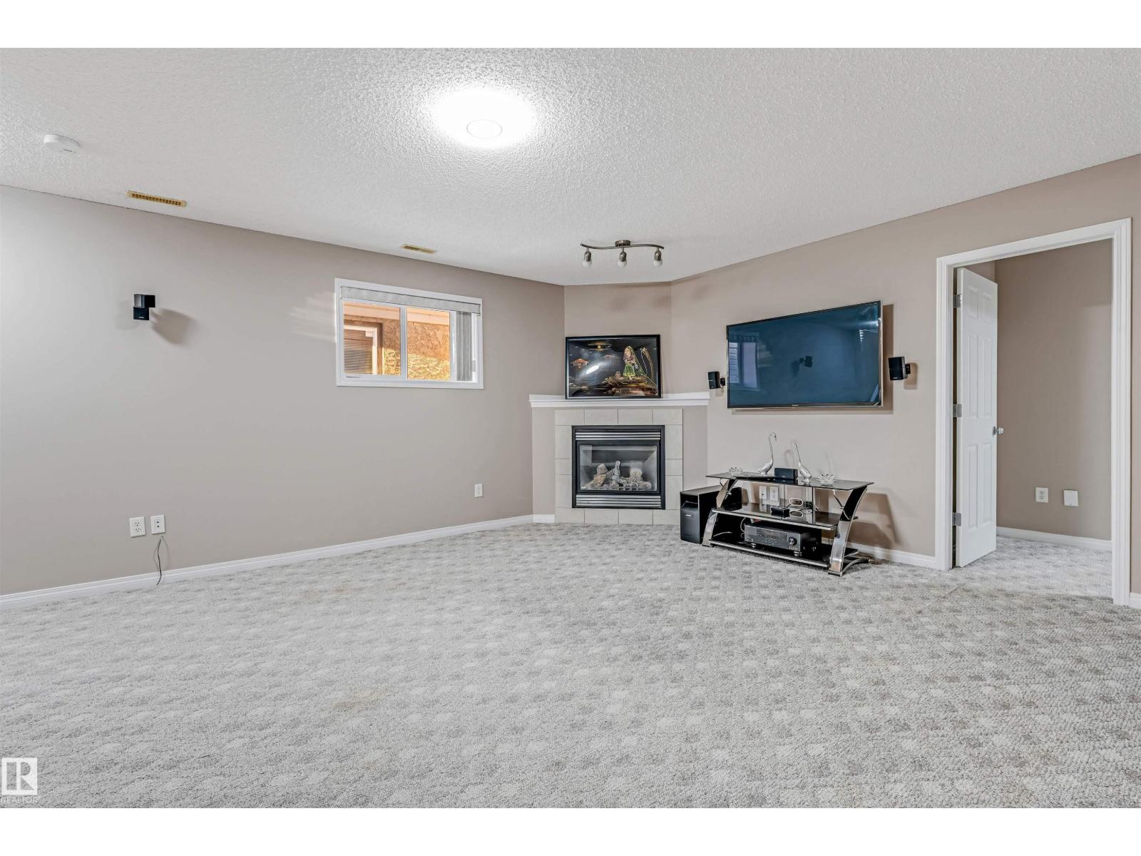 3331 26 ST NW, Edmonton