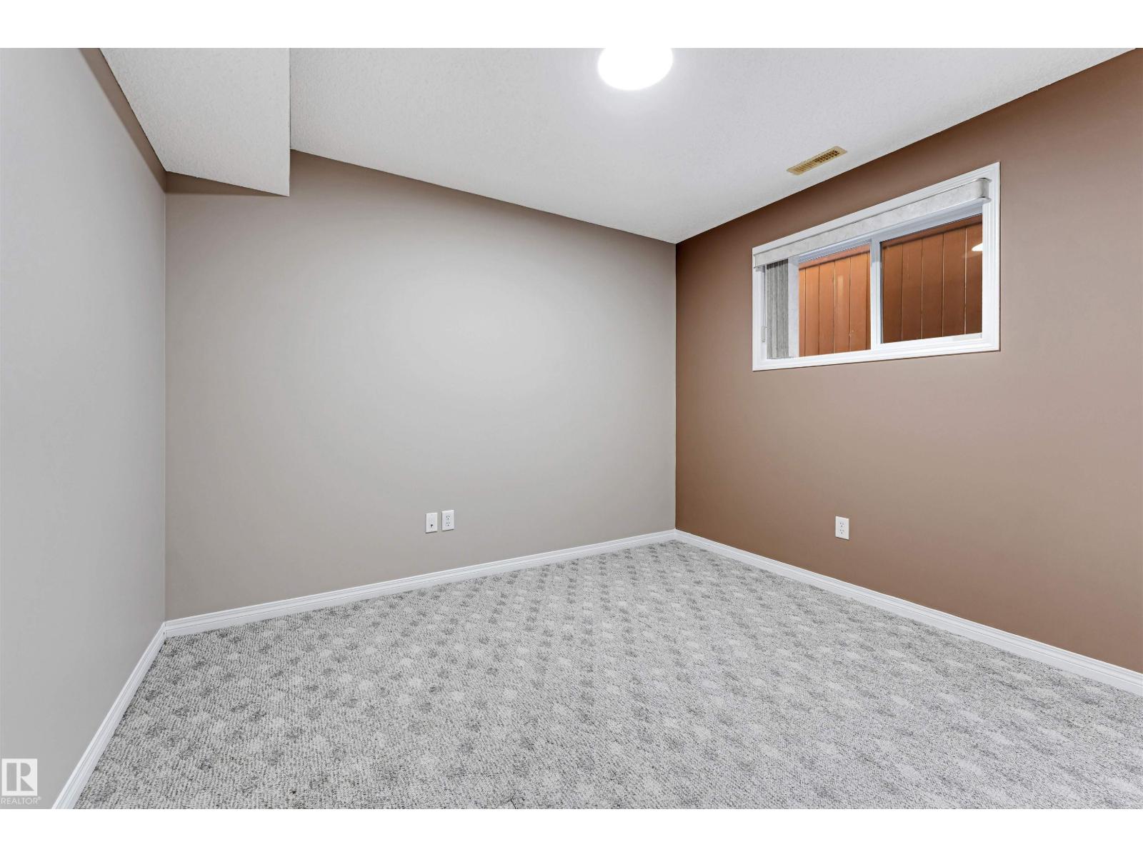 3331 26 ST NW, Edmonton