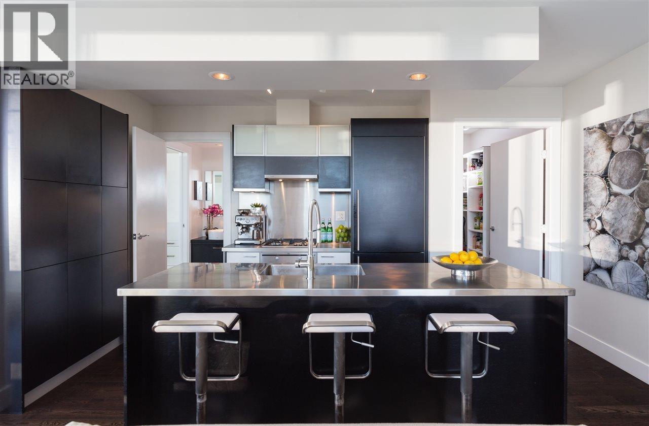 2905 535 SMITHE STREET