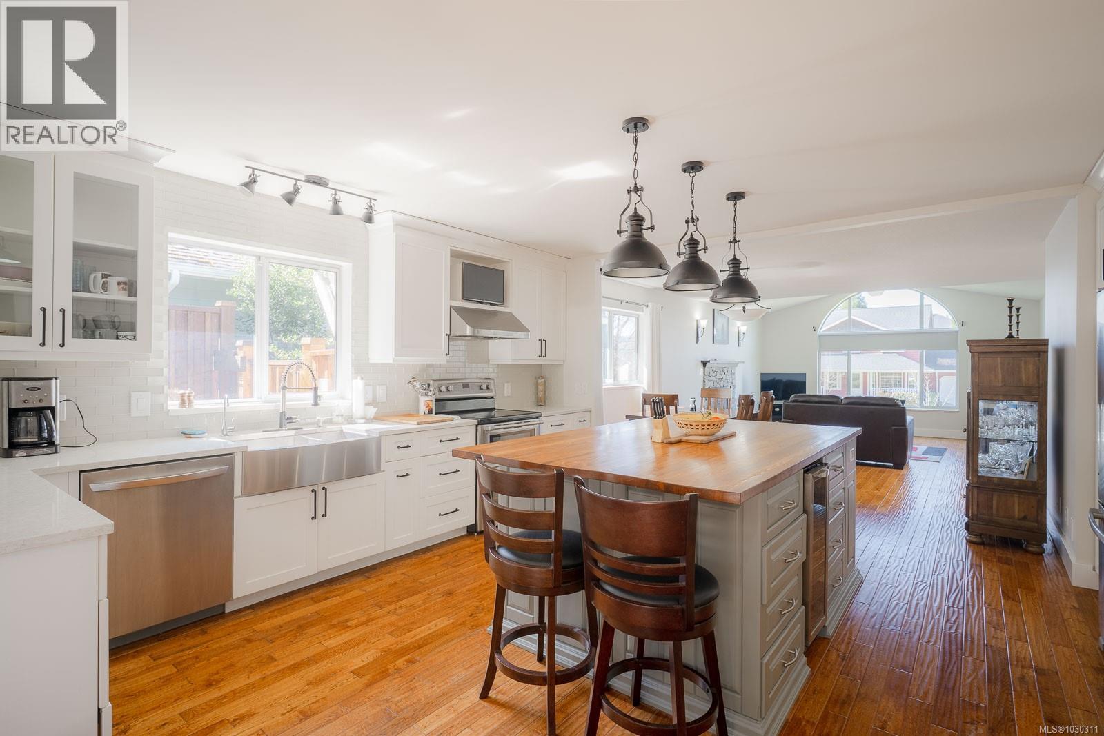 3845 WHITTLESTONE AVE - 11