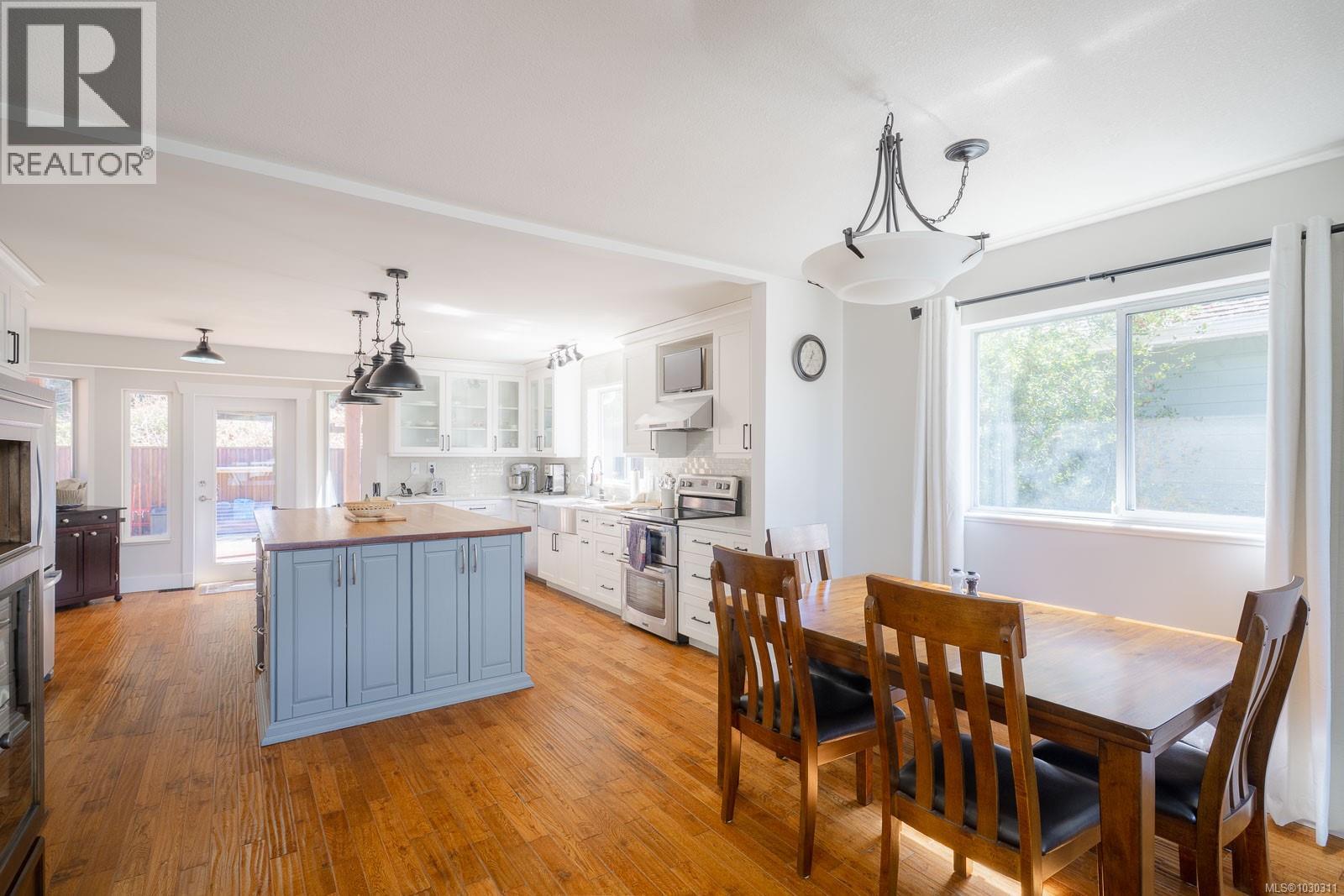 3845 WHITTLESTONE AVE - 9