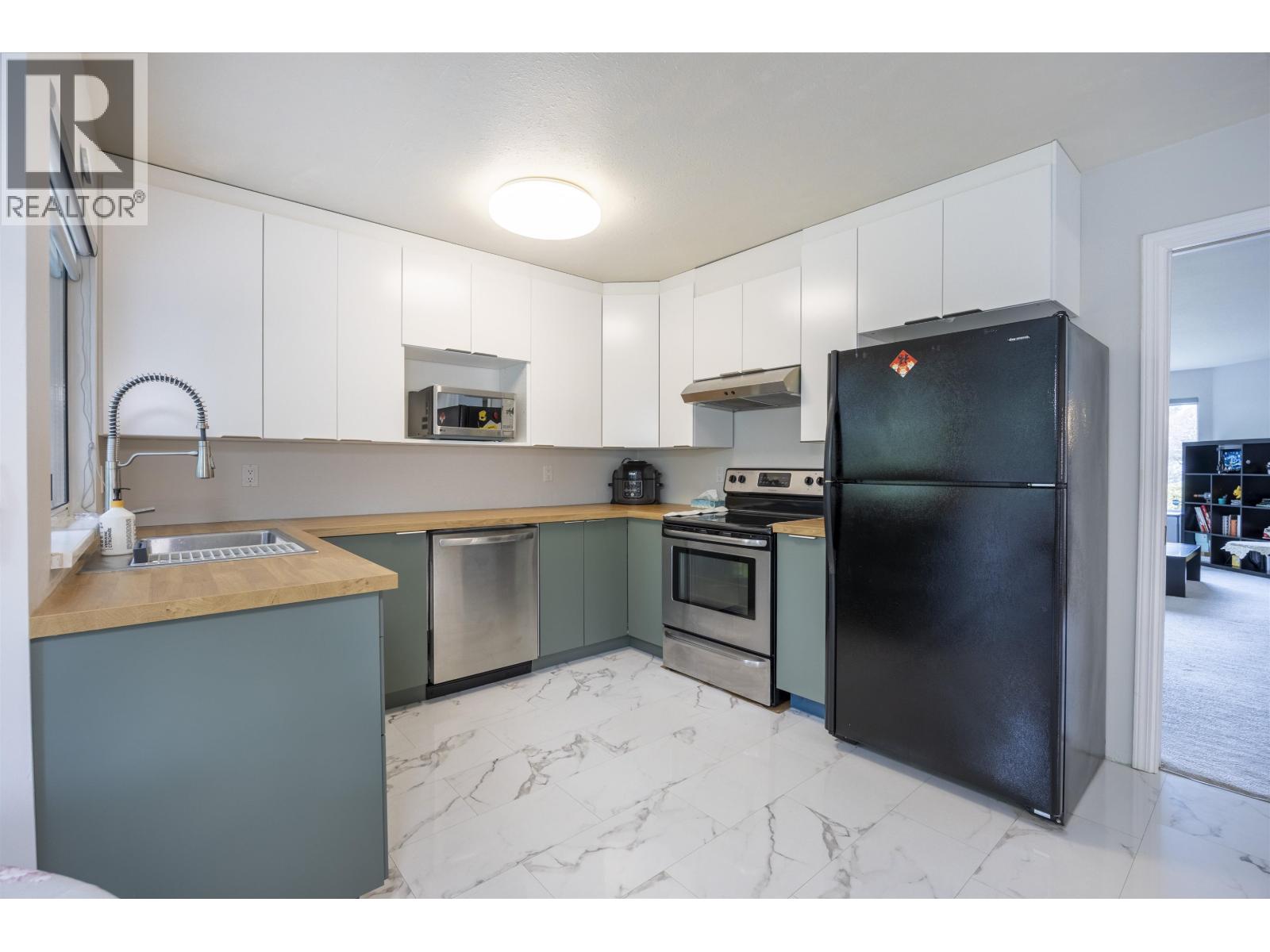11649 202B STREET — photo 18