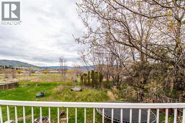 2611 LAKESHORE ROAD - 17