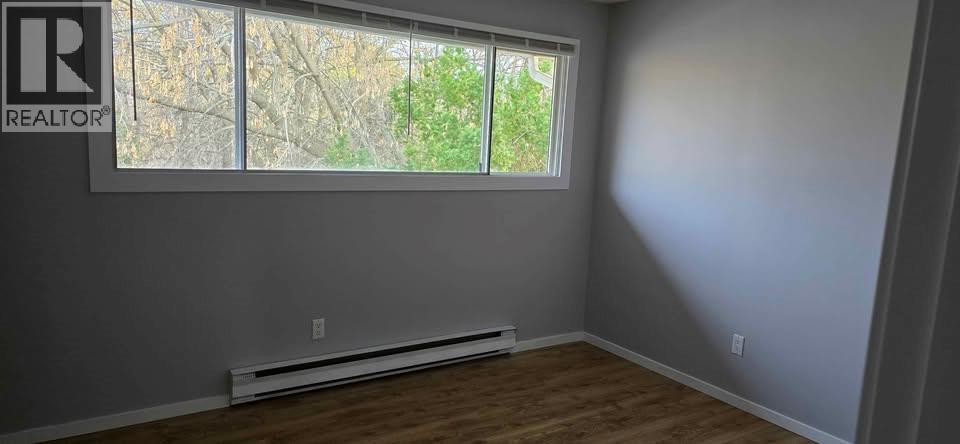 2611 LAKESHORE ROAD - 6