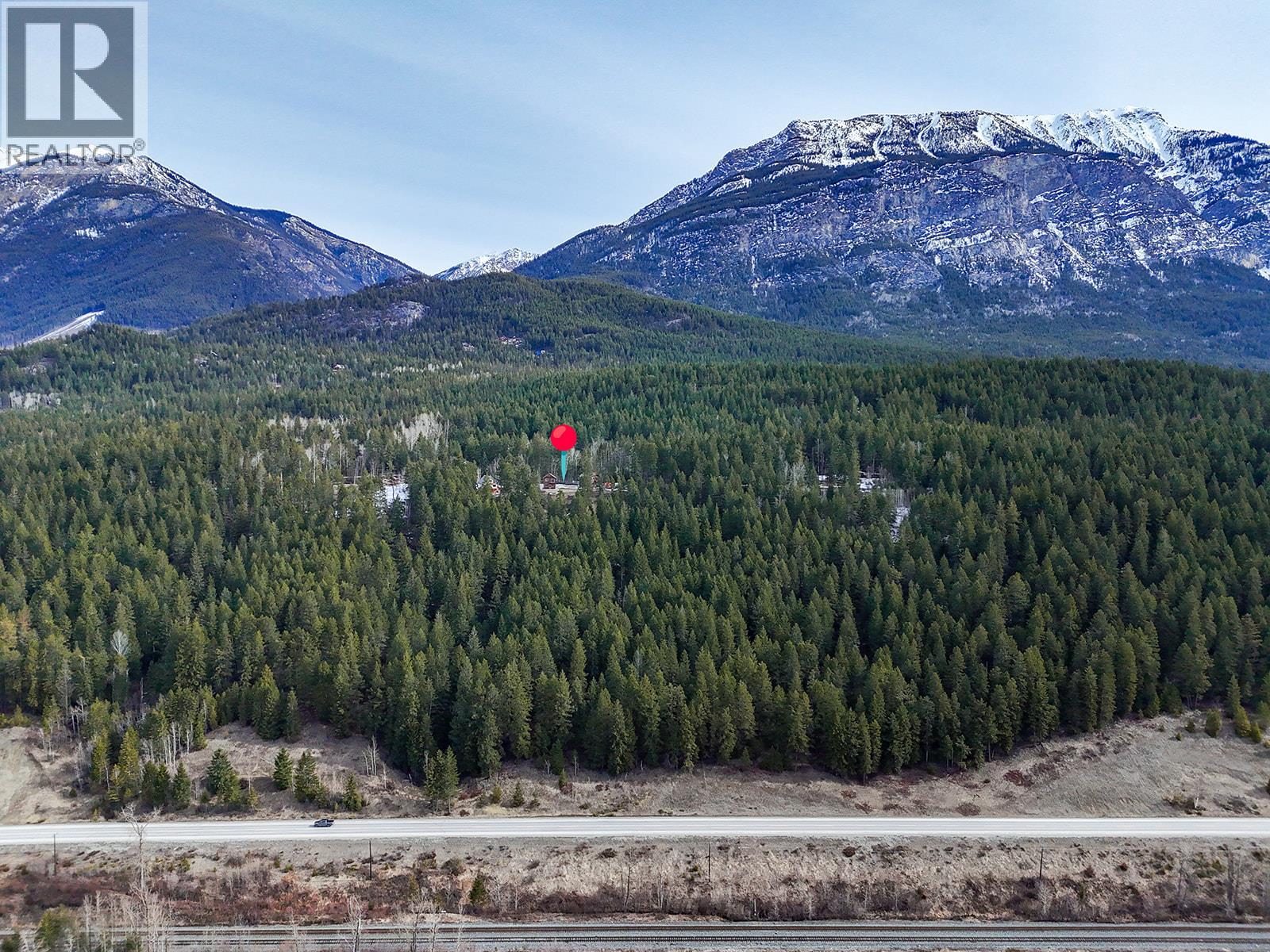 1352 CAMPBELL ROAD - 23