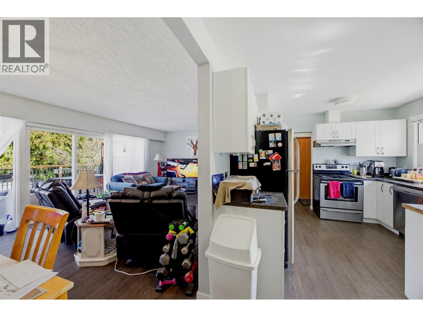 2768 VALLEYVIEW DRIVE - 5