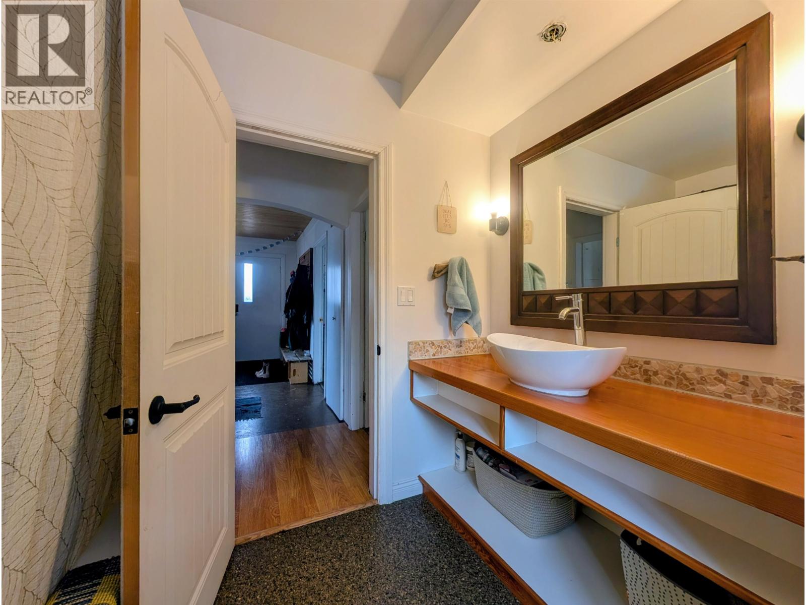 3679 BROADWAY AVENUE - 15