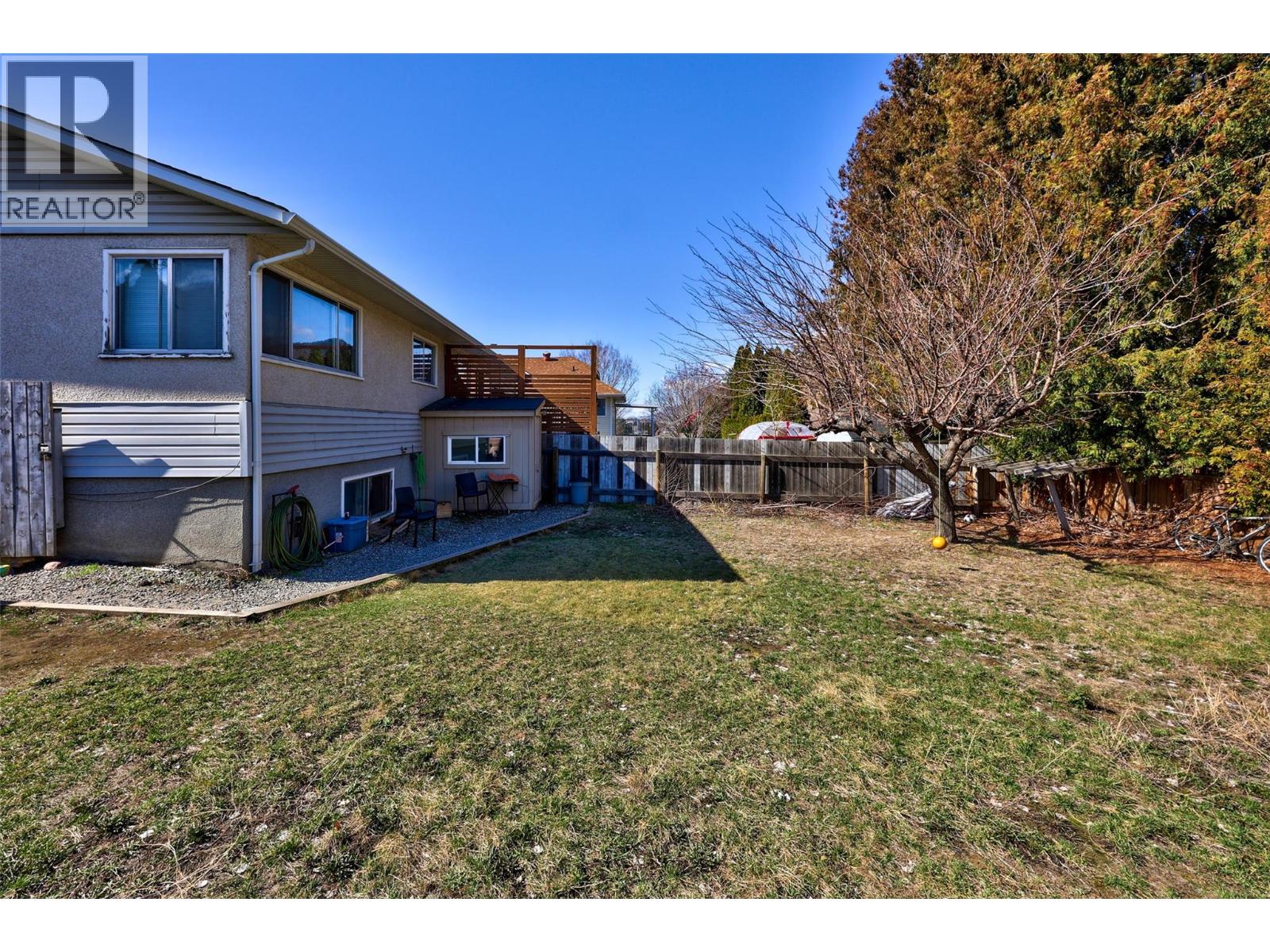 2768 VALLEYVIEW DRIVE - 30