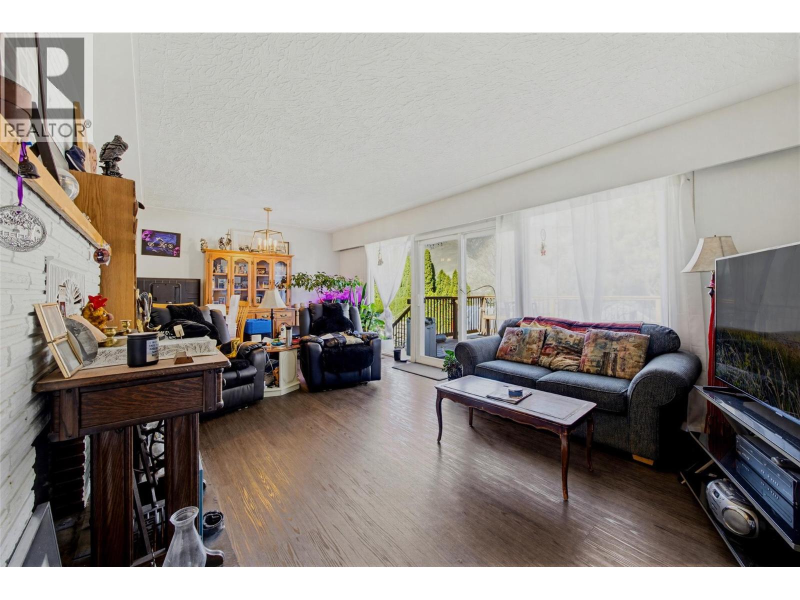 2768 VALLEYVIEW DRIVE - 38