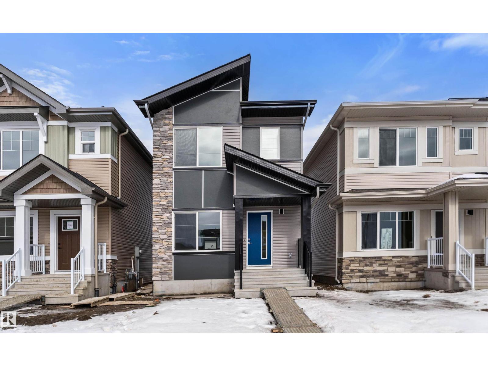 18816 28 AV NW - 1