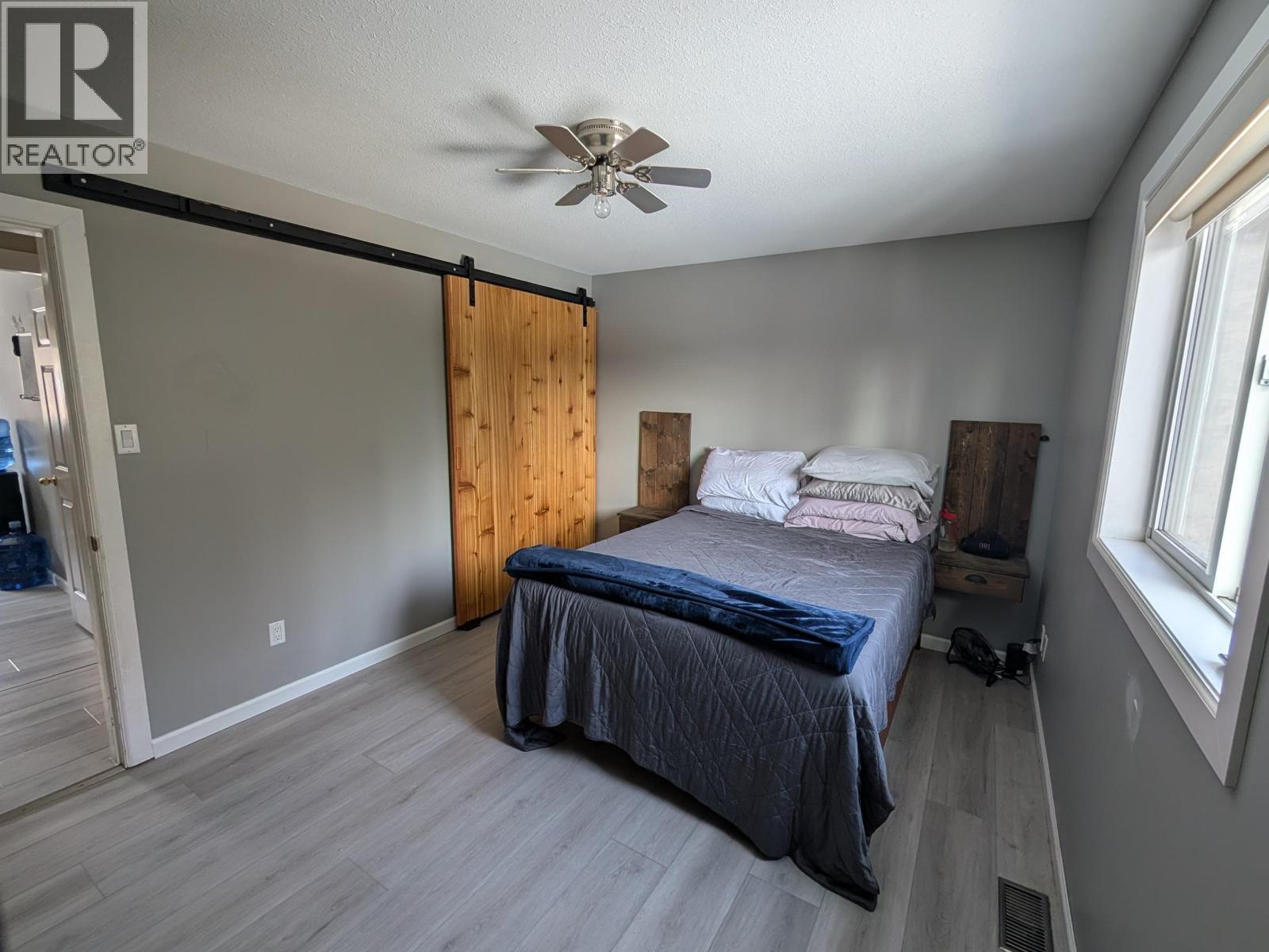 9054 HORLINGS ROAD - 8