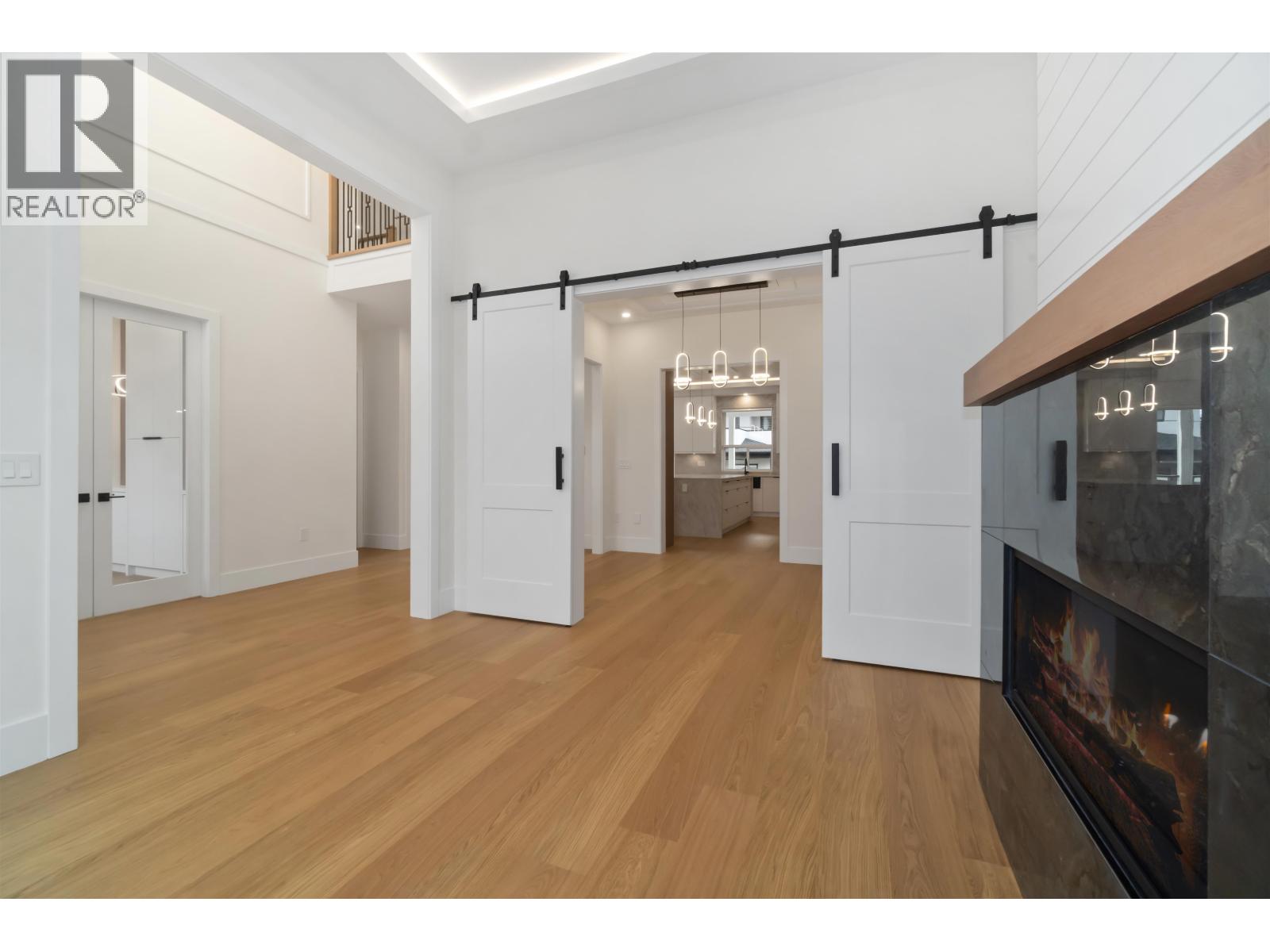 827 ATKINS STREET, Coquitlam