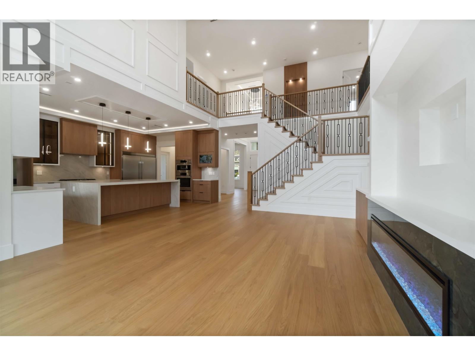 827 ATKINS STREET, Coquitlam