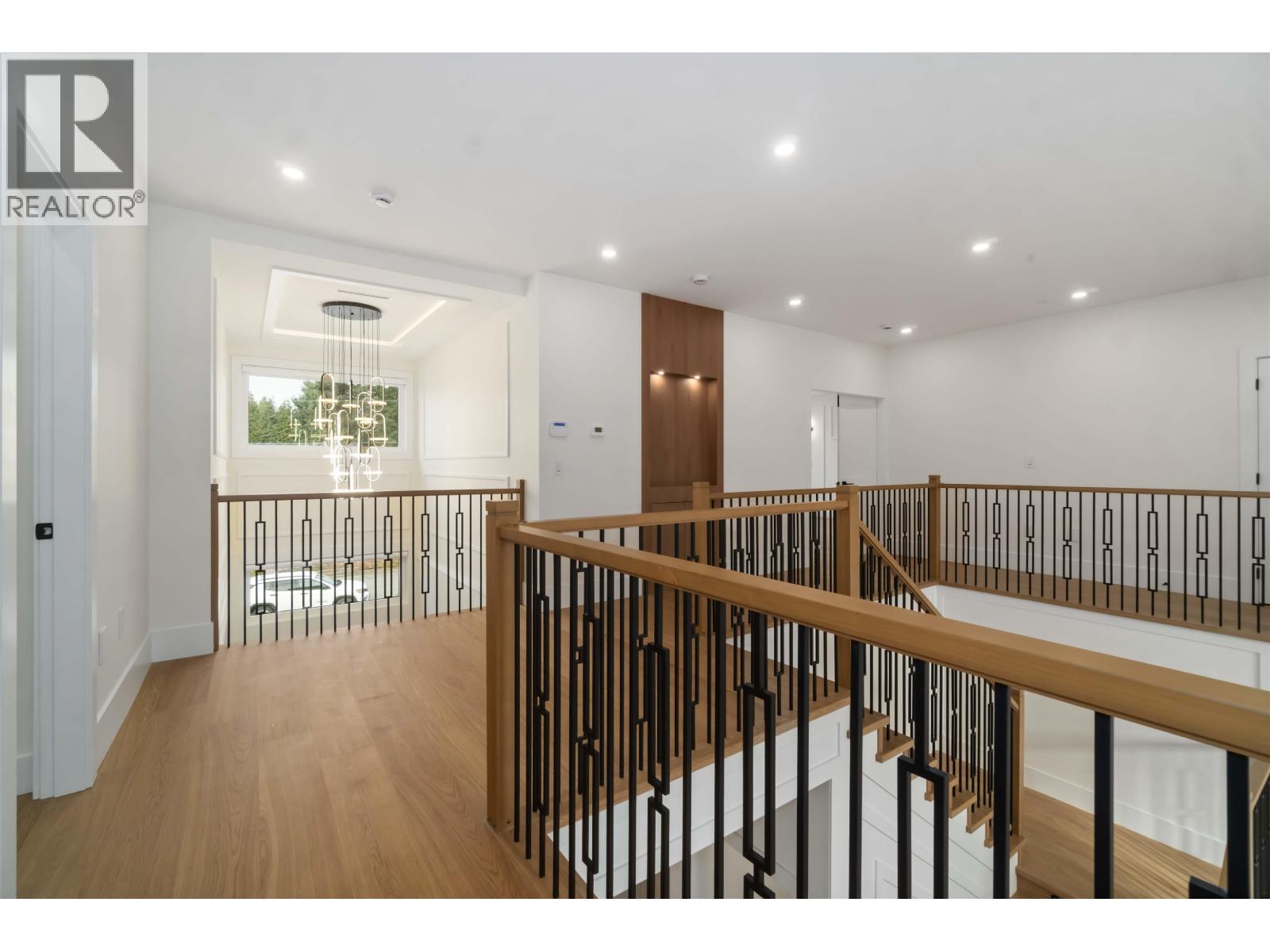 827 ATKINS STREET, Coquitlam