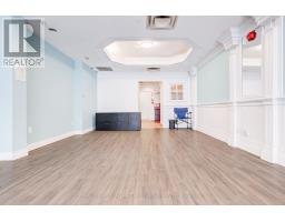 706 Pape Avenue, Toronto, ON M4K3S7 Photo 20