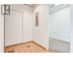 706 Pape Avenue, Toronto, ON M4K3S7 Photo 22