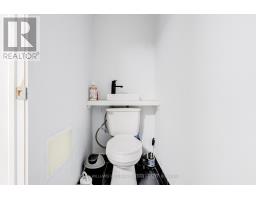 706 Pape Avenue, Toronto, ON M4K3S7 Photo 10