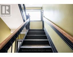 706 Pape Avenue, Toronto, ON M4K3S7 Photo 8