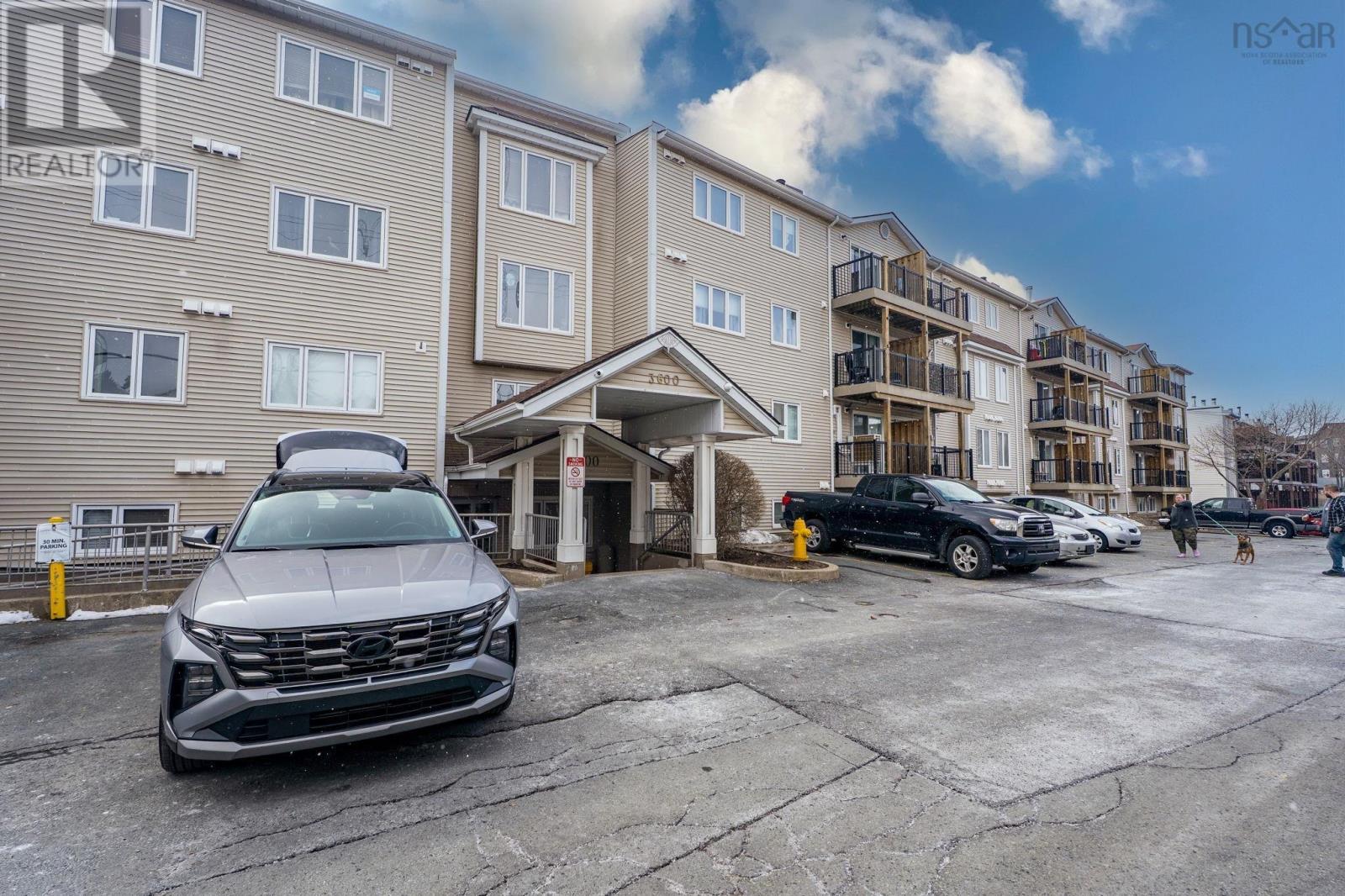 Property 23 of 24 of 302 3600 John Parr Drive