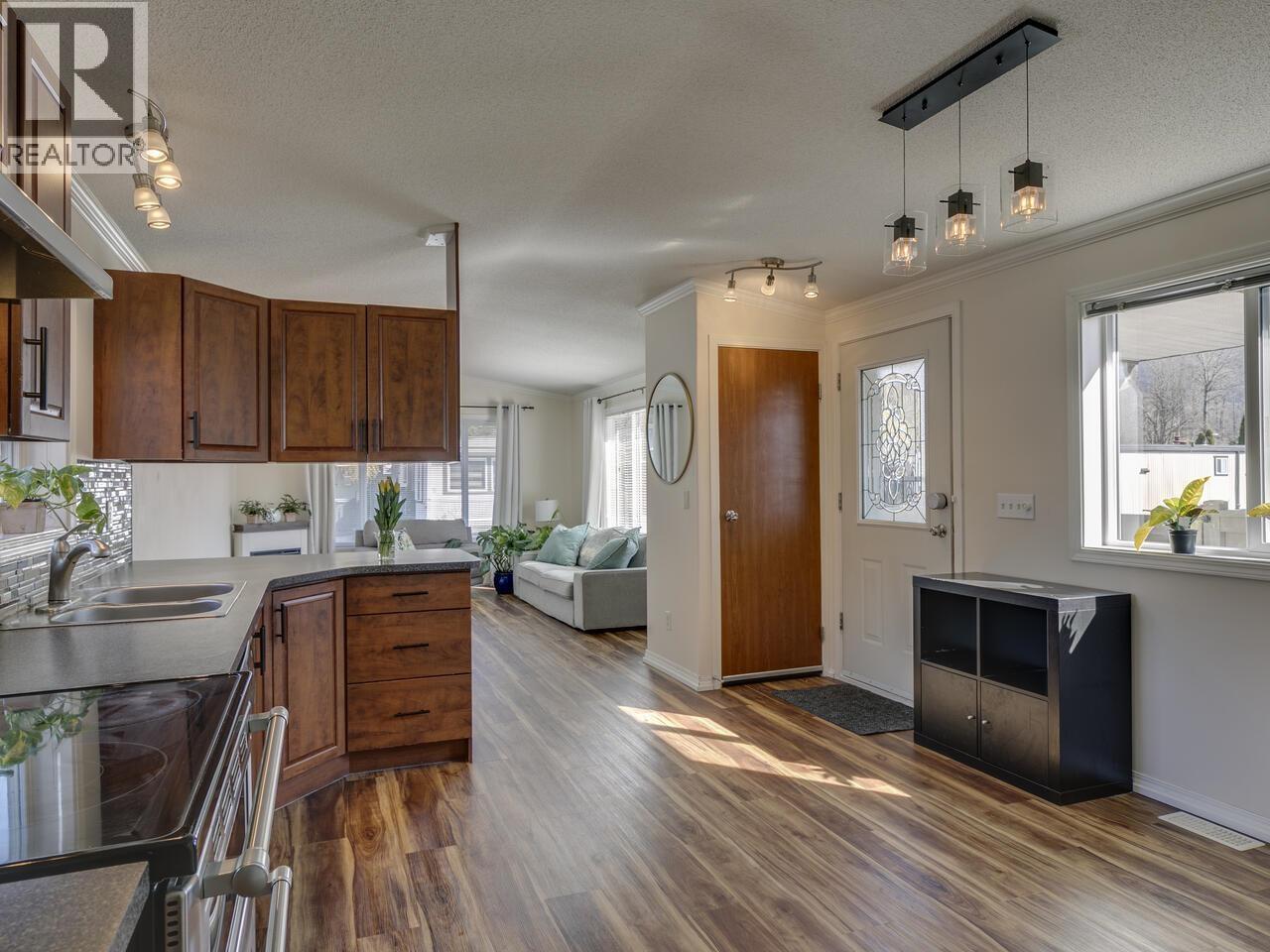 70 40157 GOVERNMENT ROAD, Squamish