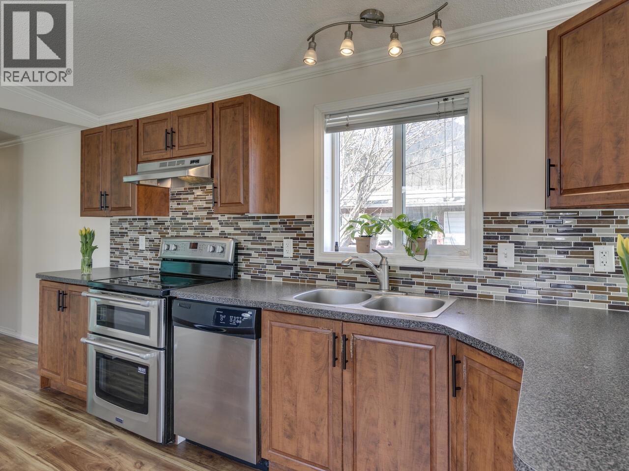 70 40157 GOVERNMENT ROAD, Squamish