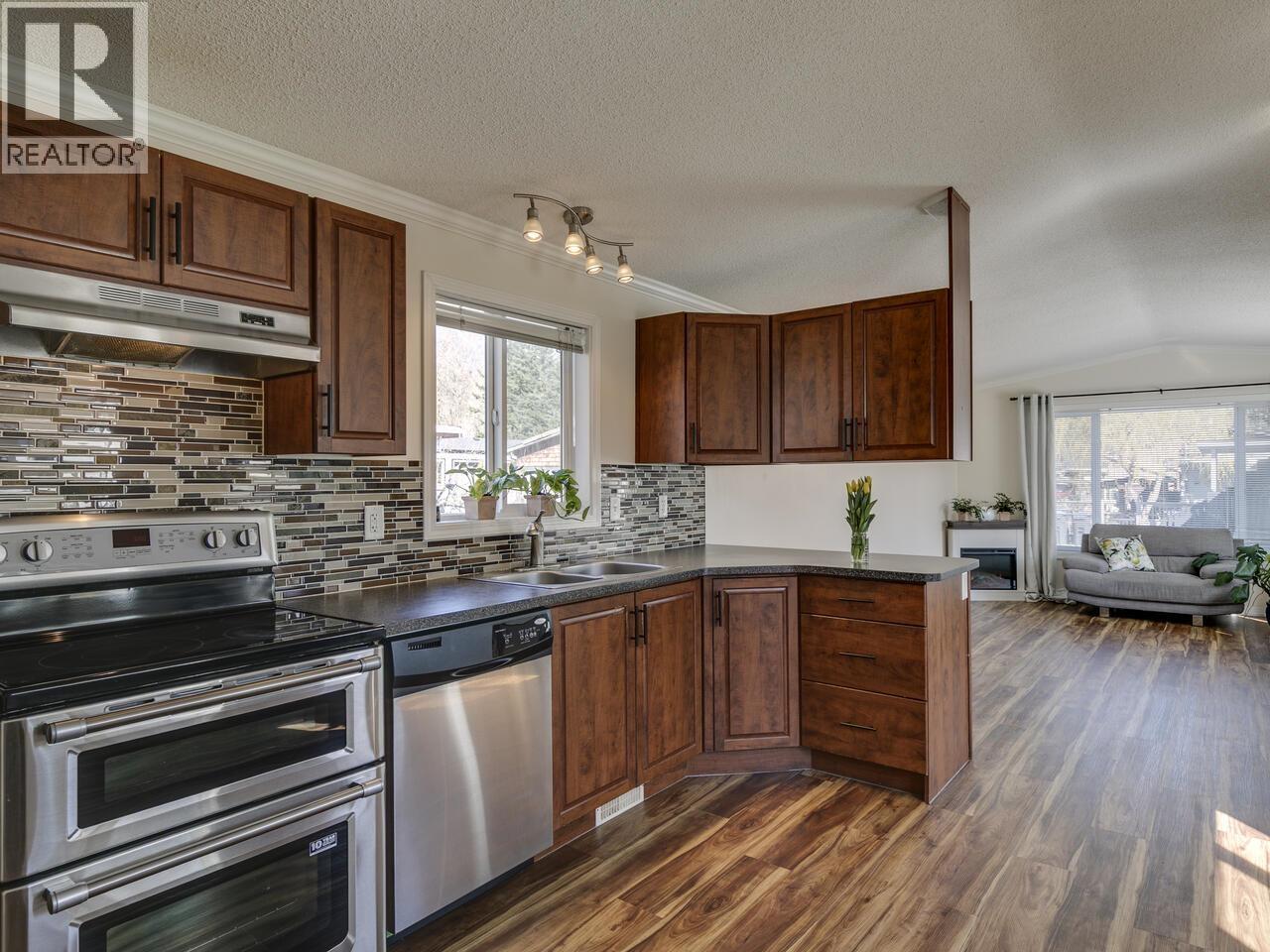 70 40157 GOVERNMENT ROAD, Squamish