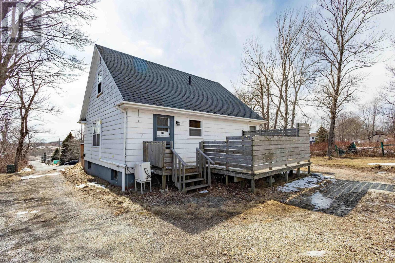 Property 2 of 38 of 22 Archibald Street