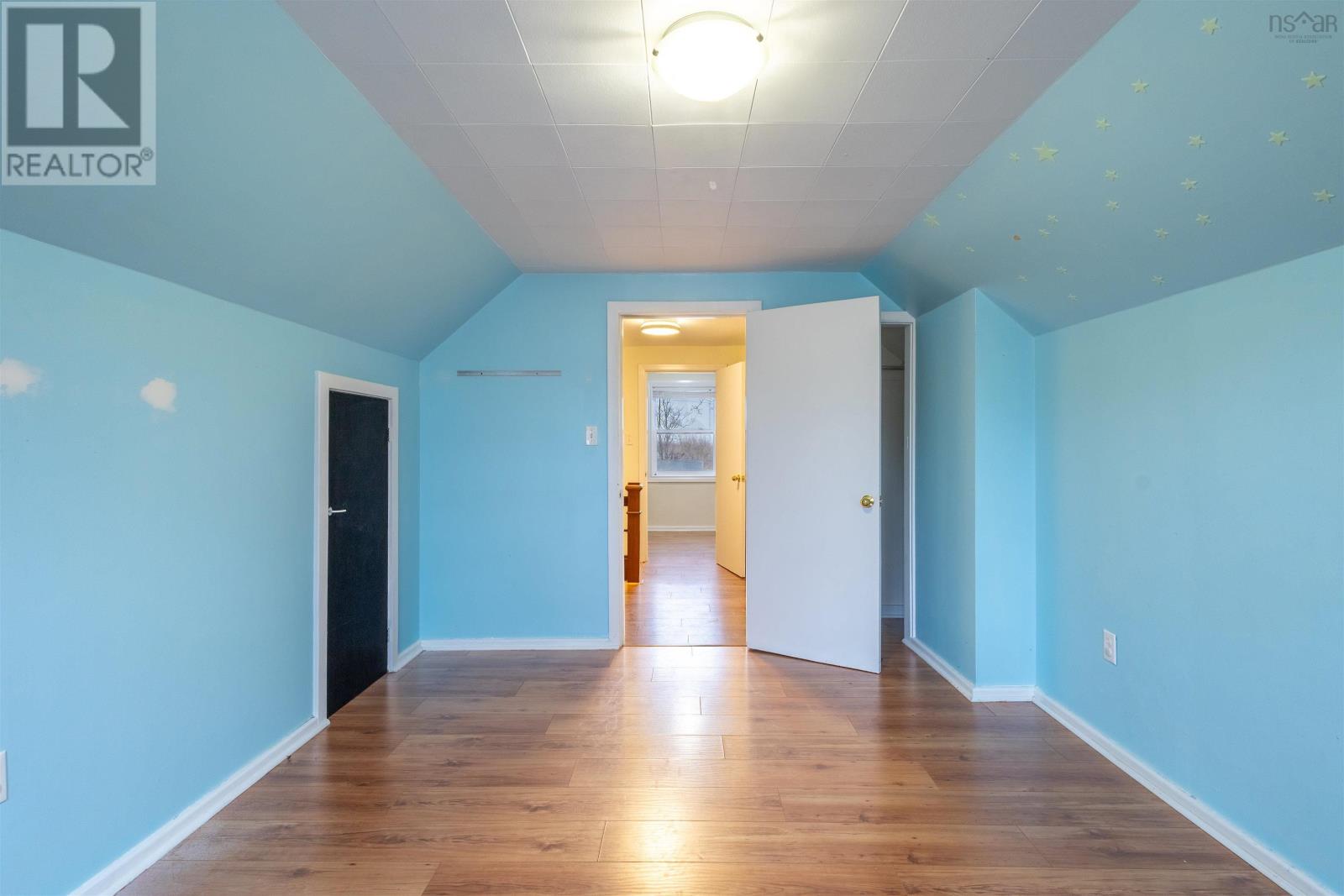 Property 19 of 38 of 22 Archibald Street