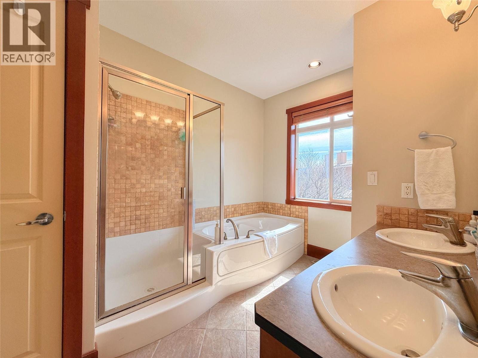 #37 7200 COTTONWOOD DRIVE - 39