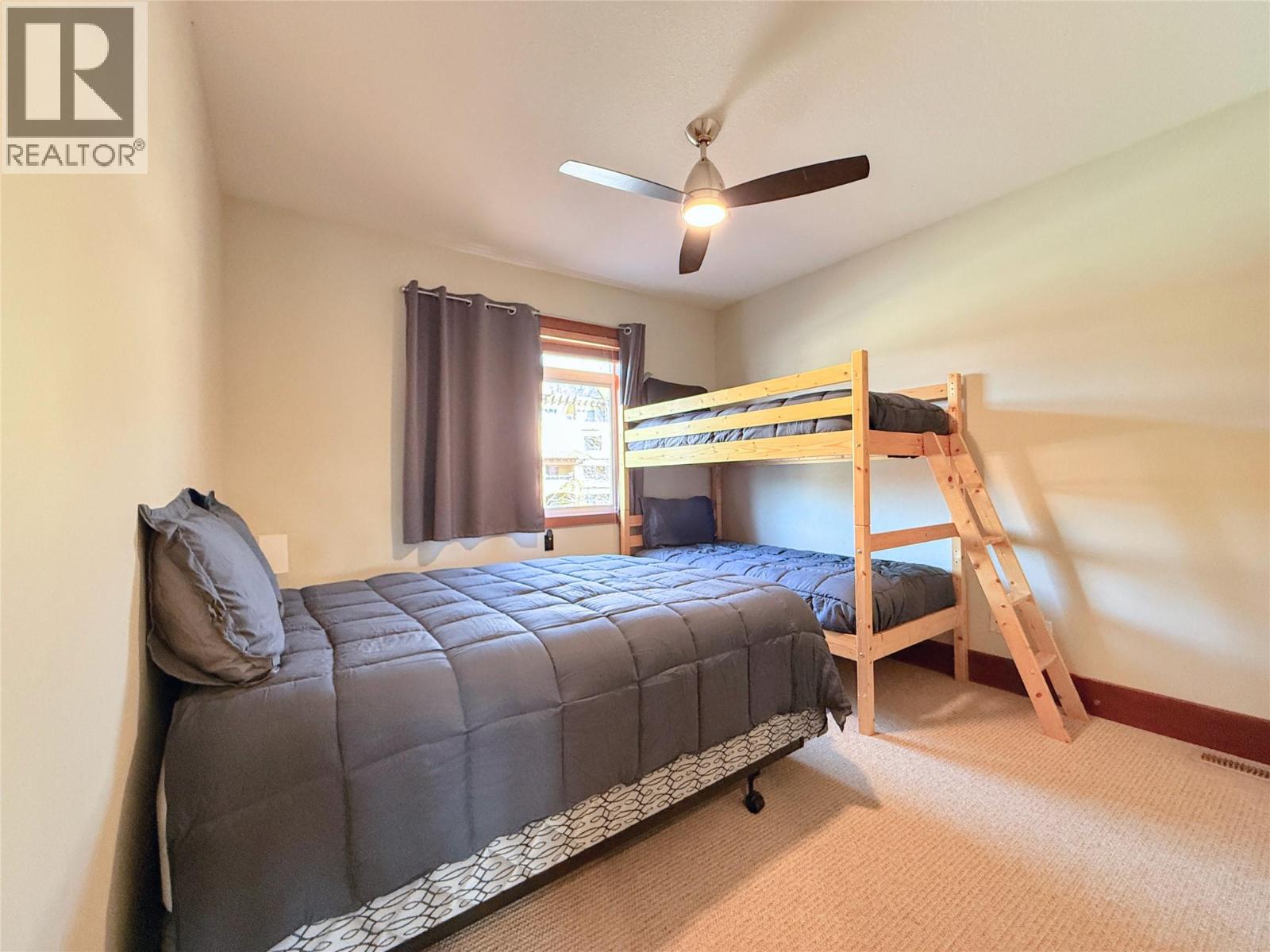 #37 7200 COTTONWOOD DRIVE - 31