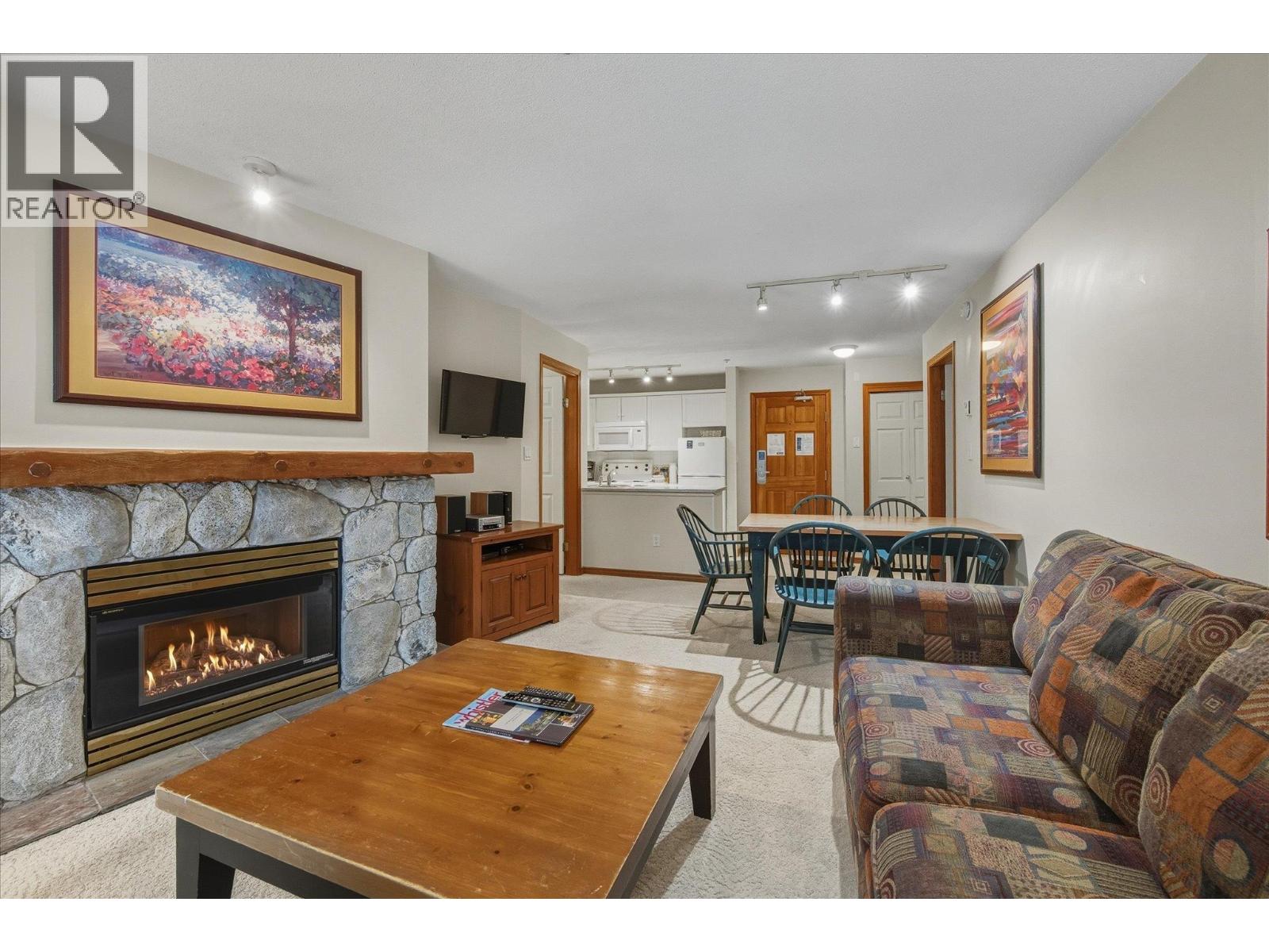 126 4800 SPEARHEAD DRIVE, Whistler