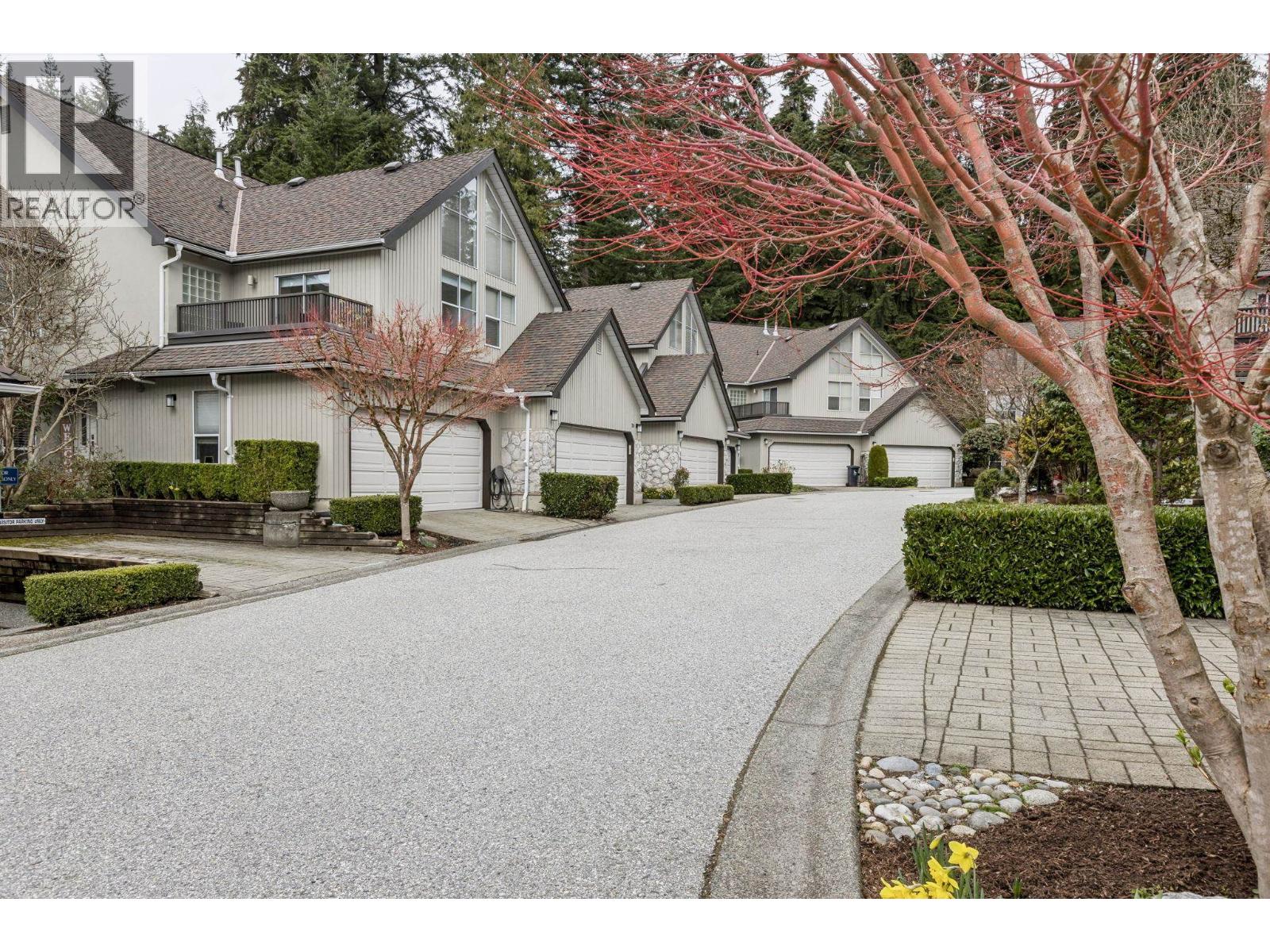 25 1001 NORTHLANDS Drive - photo 2