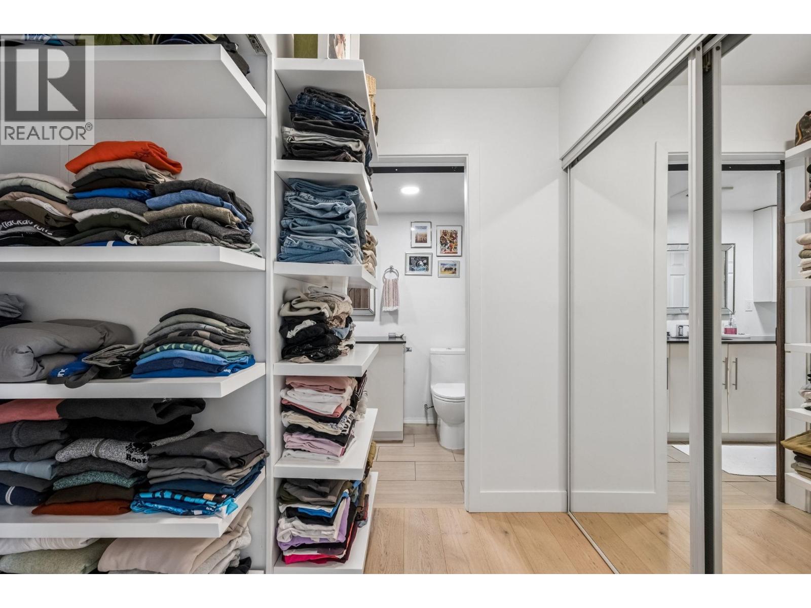 205 1330 GRAVELEY STREET, Vancouver