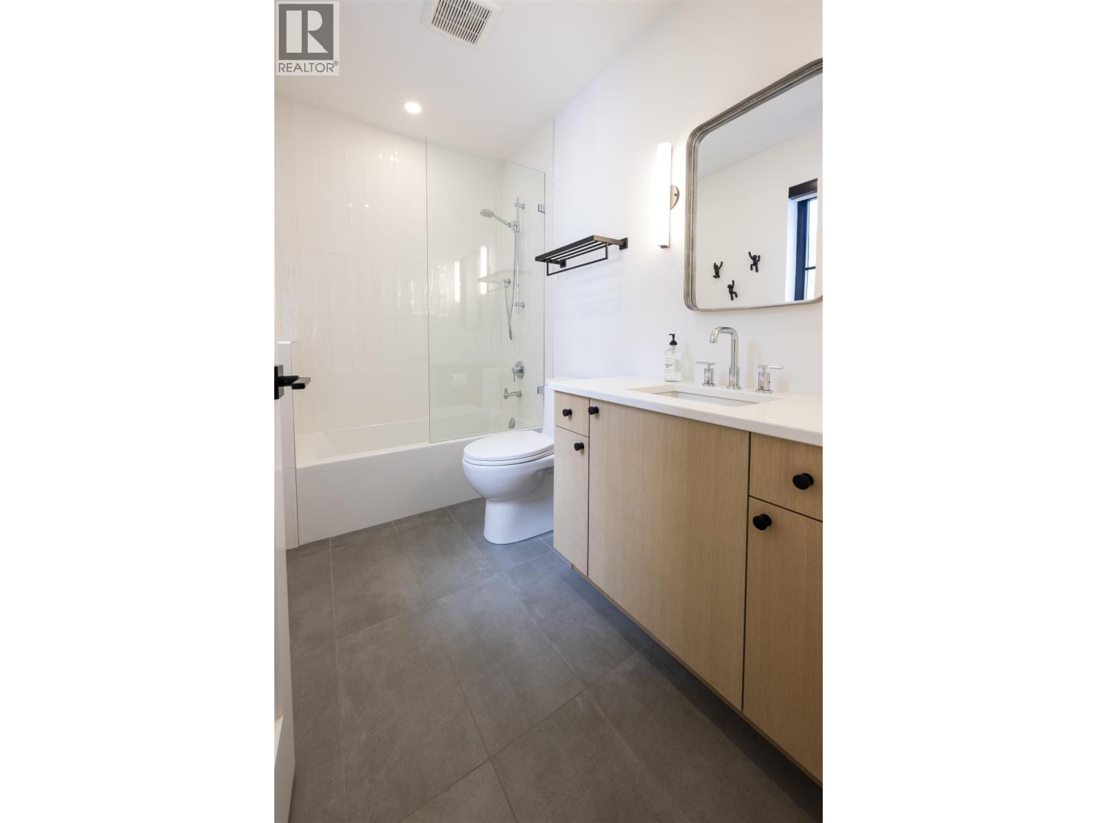 4050 RIPPLE PLACE, West Vancouver