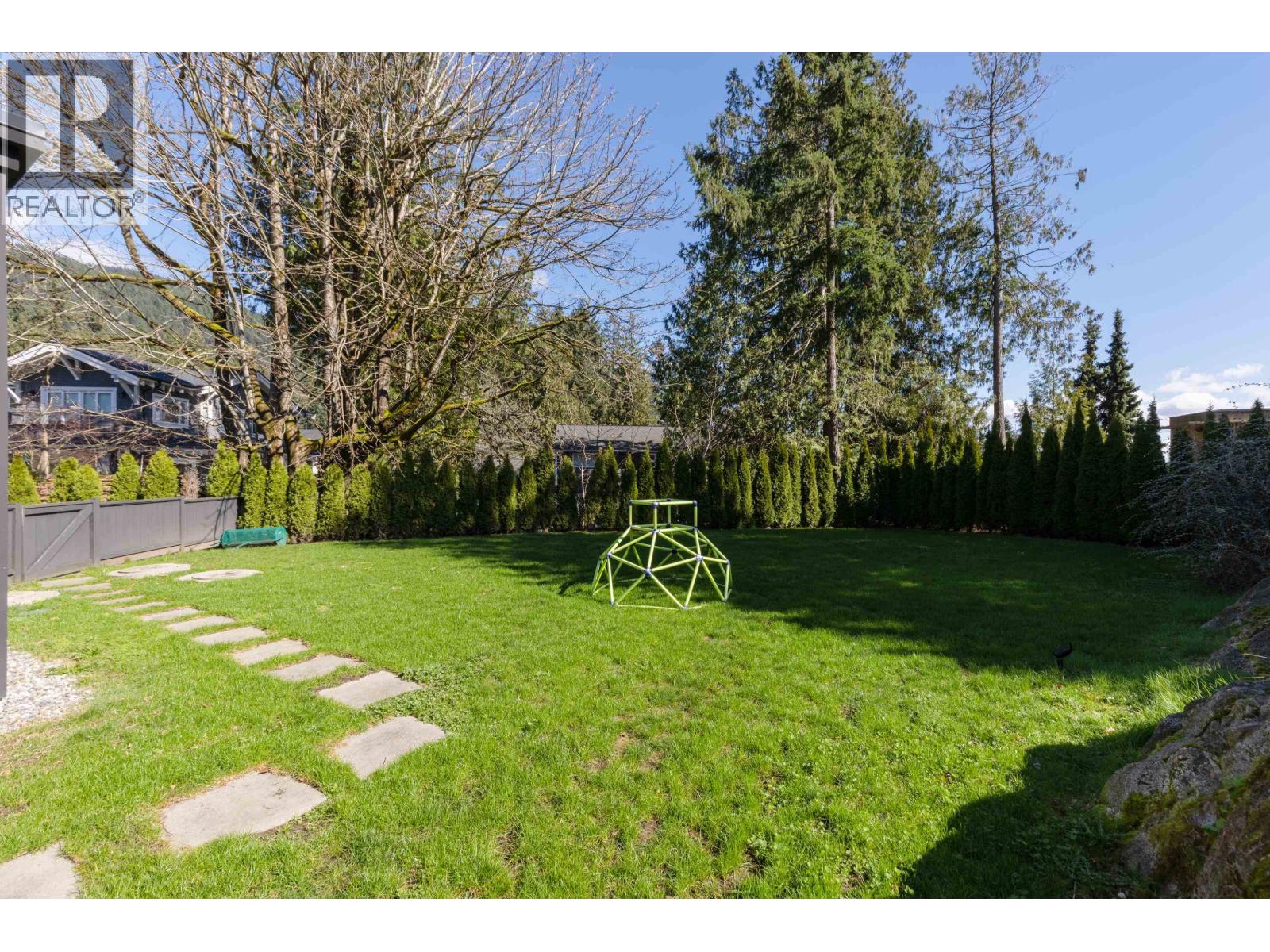 4050 RIPPLE PLACE, West Vancouver