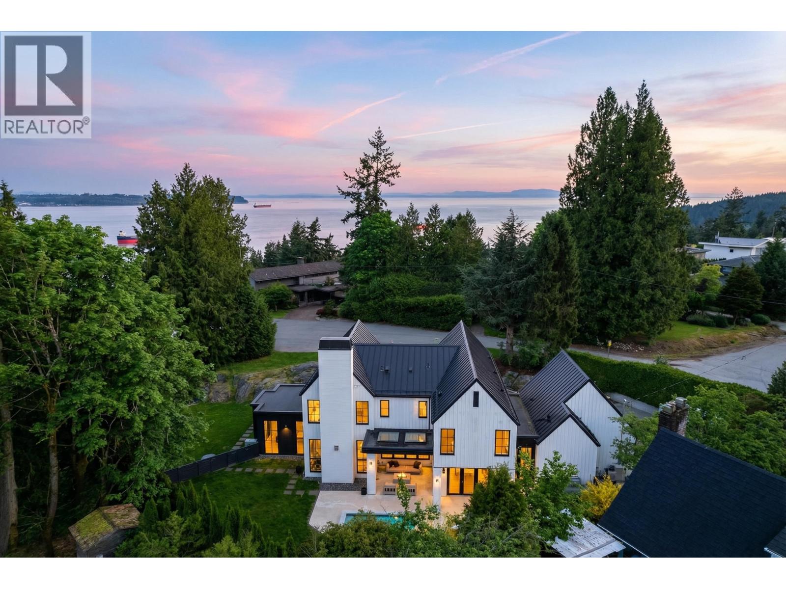 4050 RIPPLE PLACE, West Vancouver