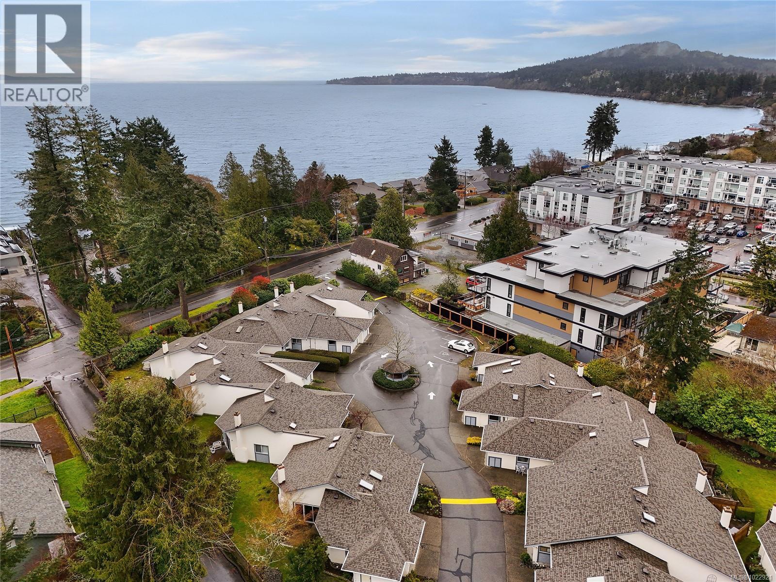 #7 5156 CORDOVA BAY RD - Image 3