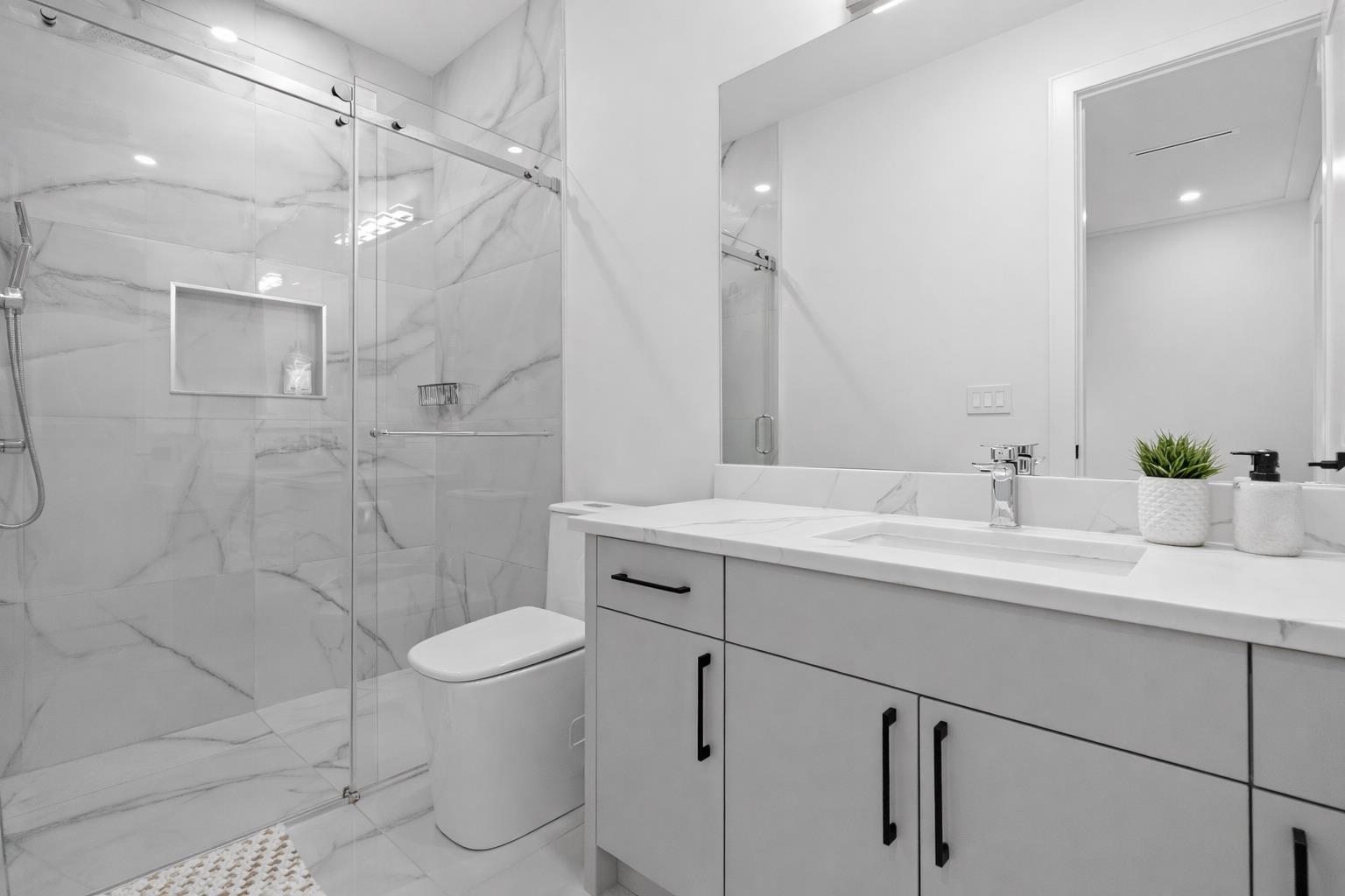 8784 BROOKE Road, Delta