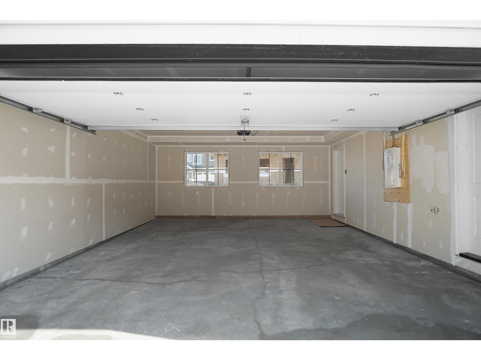 #52 525 SECORD BV NW, Edmonton