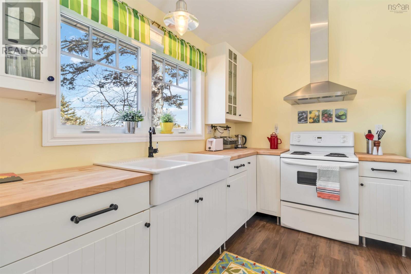 Property 1 of 46 of 109 Stonehurst Road