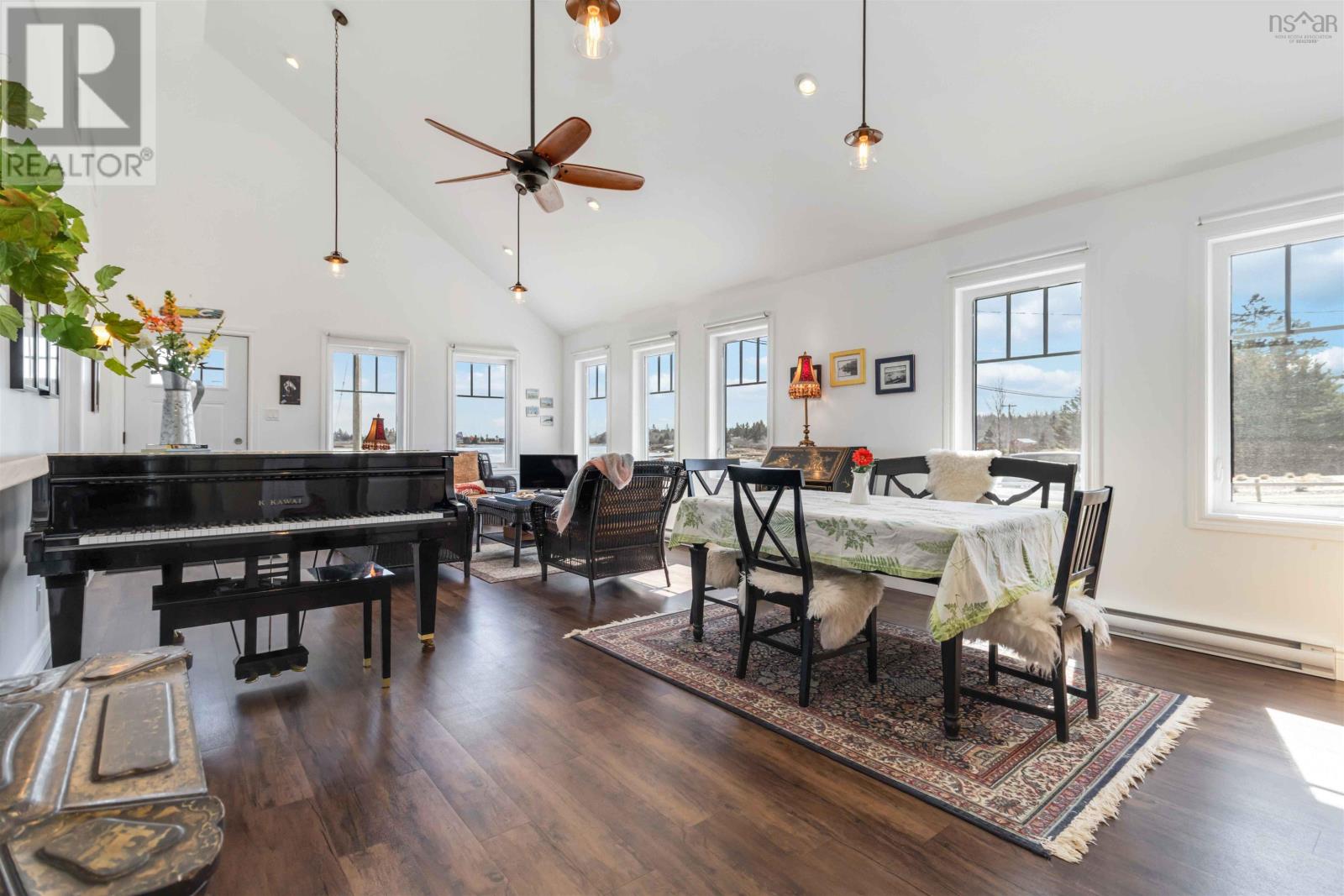 Property 34 of 46 of 109 Stonehurst Road