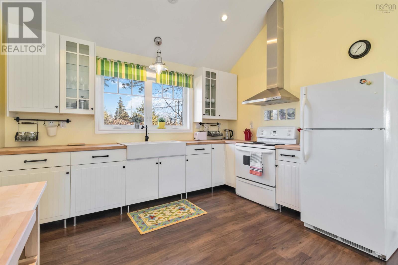 Property 39 of 46 of 109 Stonehurst Road