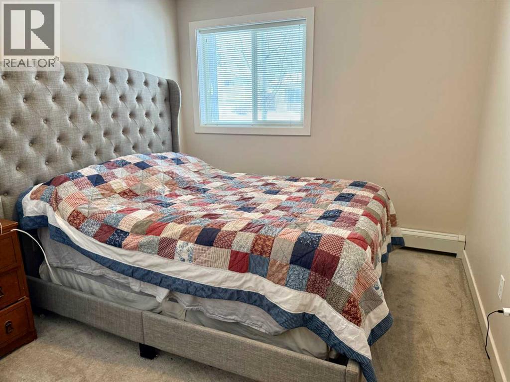 
          109 Seabolt Drive
            <br/>
            <span>Hinton</span>
            , 
            <span>AB</span>
             <span>T7V1K2</span>
         - Photo 13