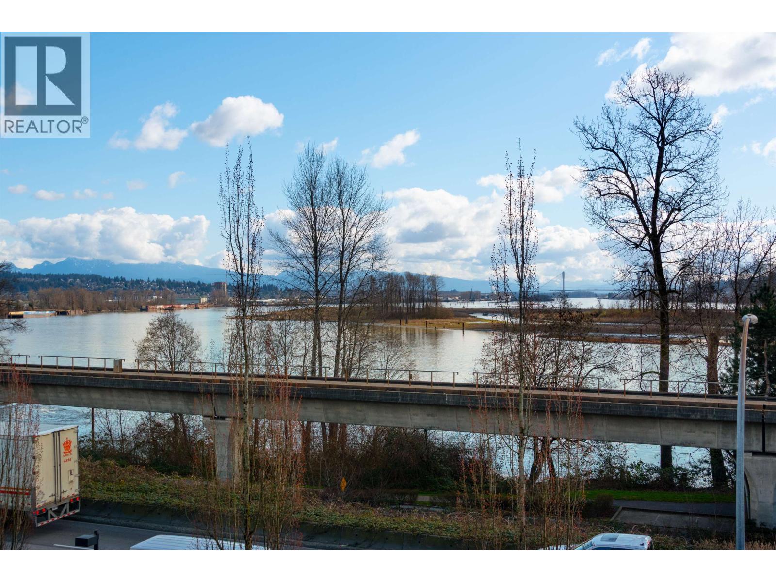 22 323 GOVERNORS COURT, New Westminster