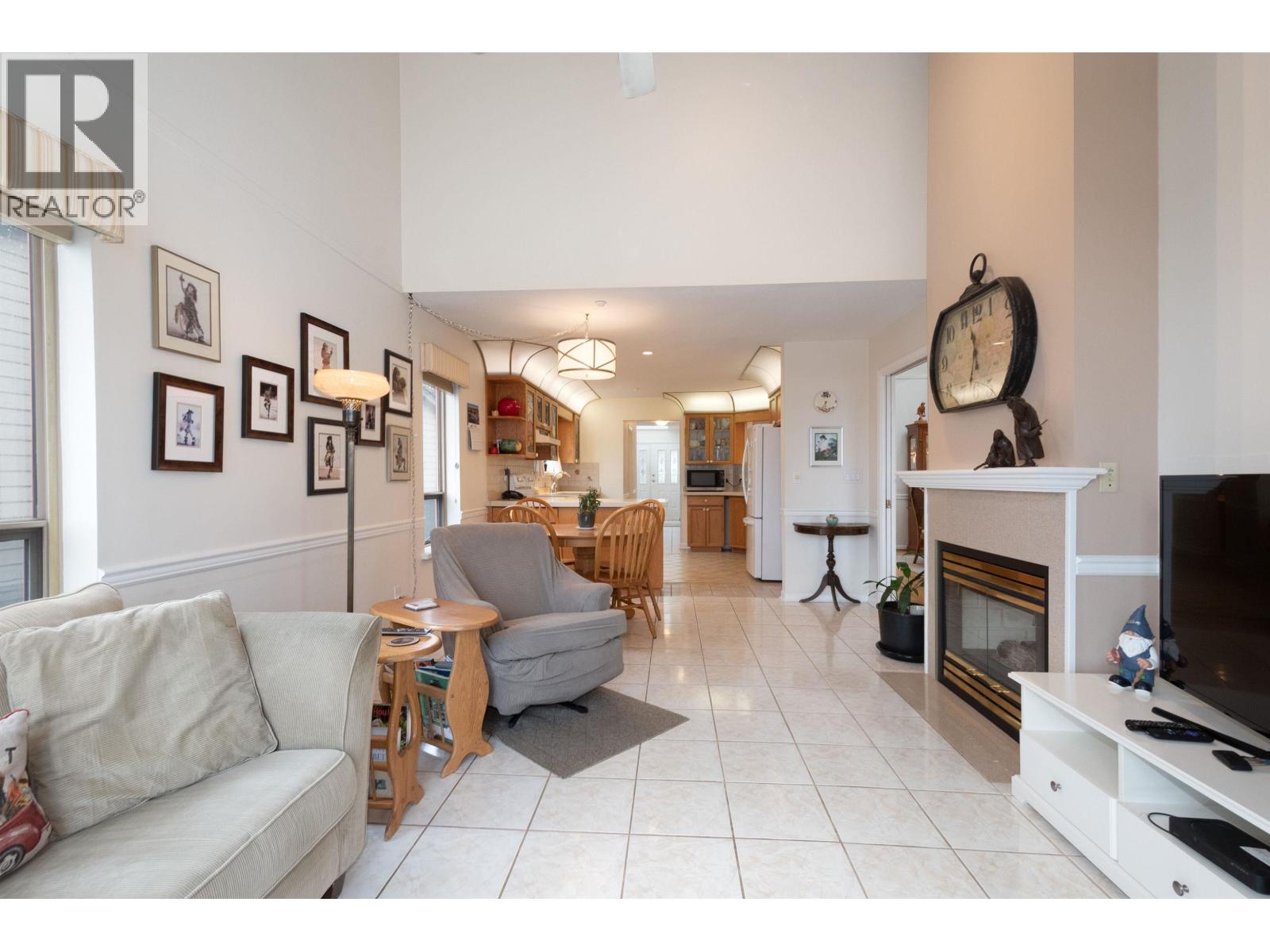 22 323 GOVERNORS COURT, New Westminster