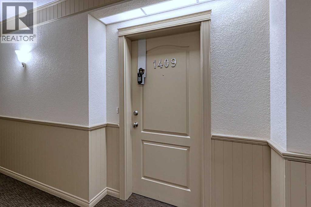 Single Family House Multi-level for Sale in   Country Village Road NE Country Hills Village Calgary 