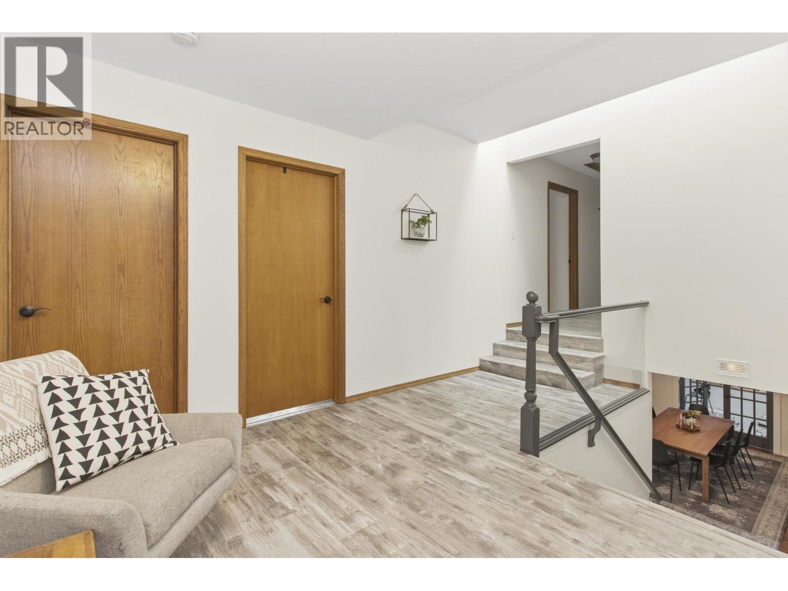 2130 PARKWAY ROAD, Squamish