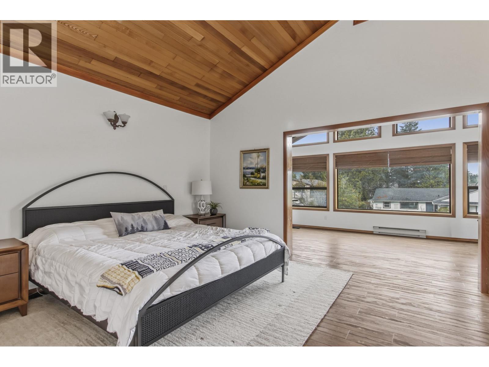 2130 PARKWAY ROAD, Squamish