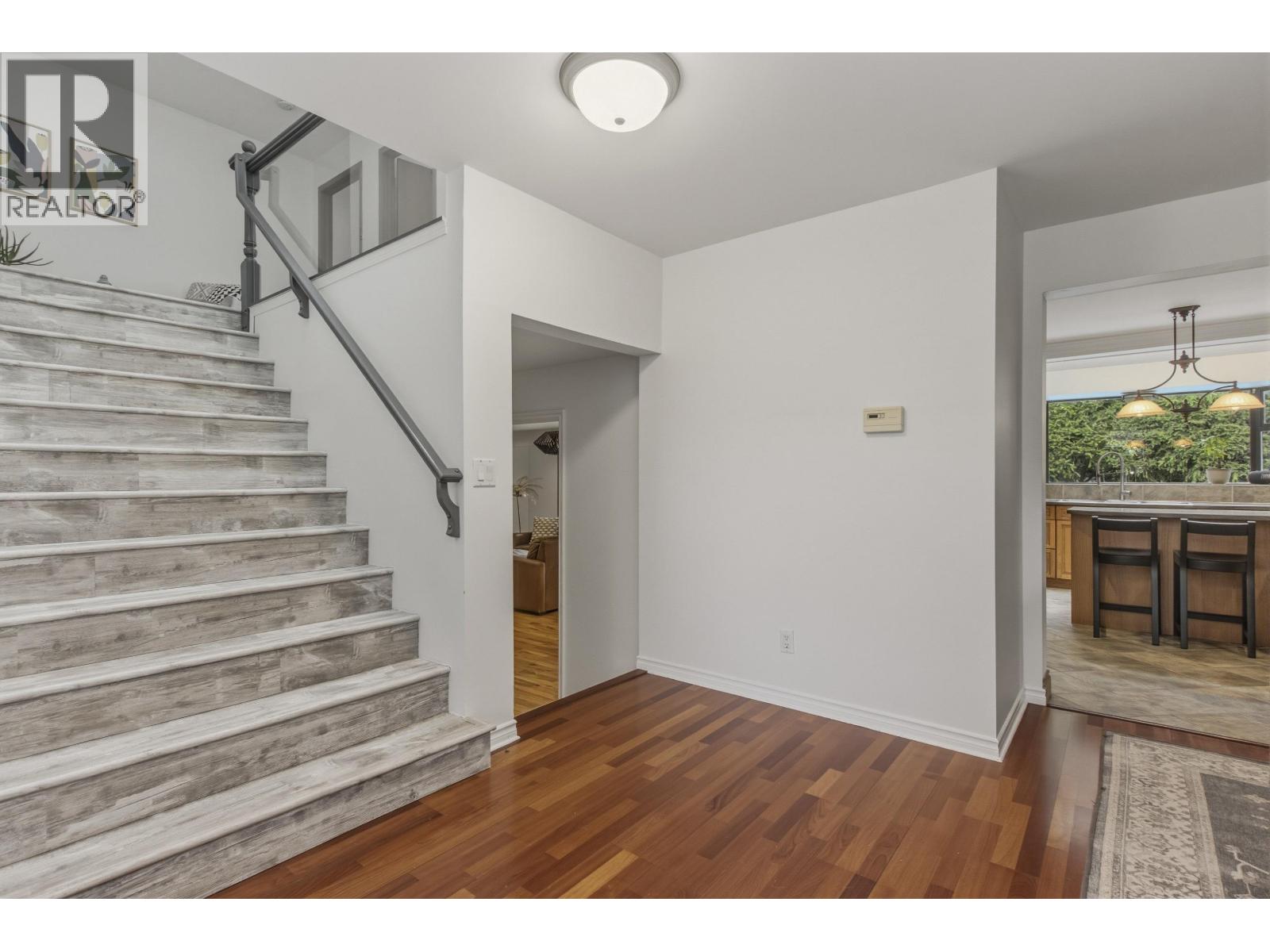 2130 PARKWAY ROAD, Squamish